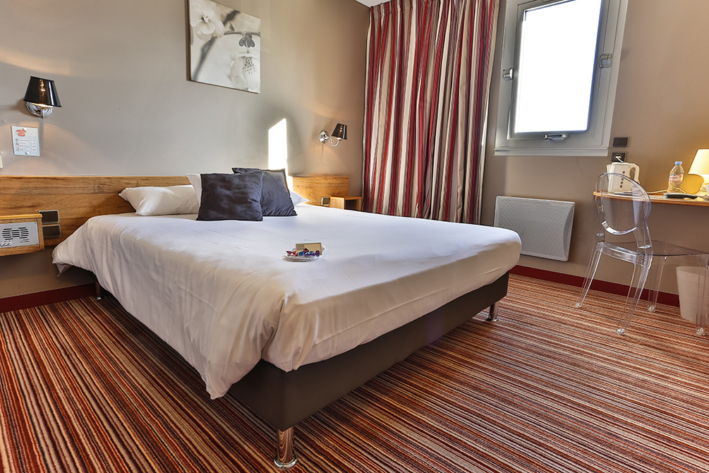 Chambre-Hotel-Solana-Niort.jpg