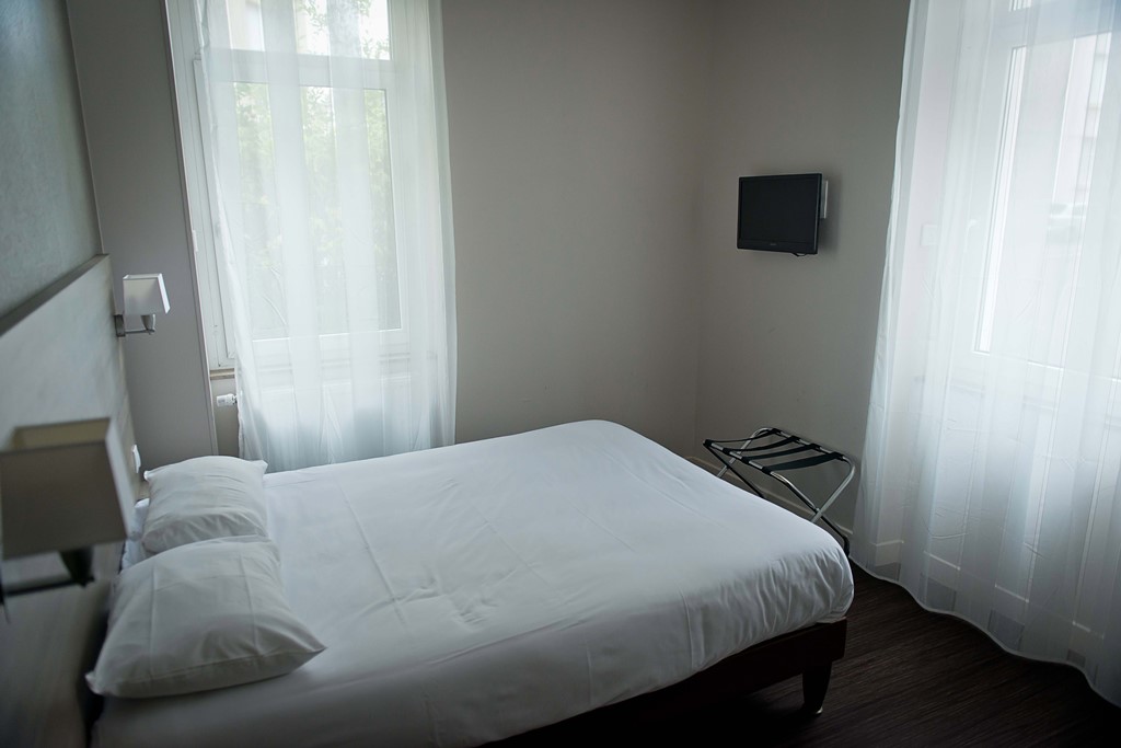 Chambre-double-Hotel-Montchapet-Dijon.jpg